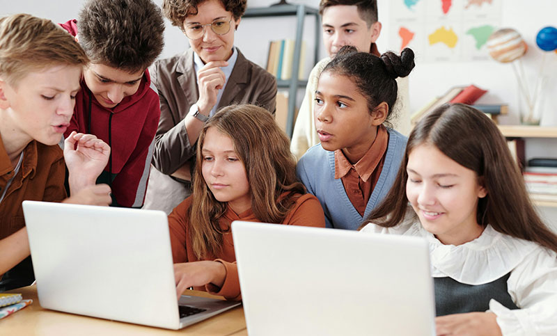 Blended Learning Unveiled: Diverse Models and their Benefits